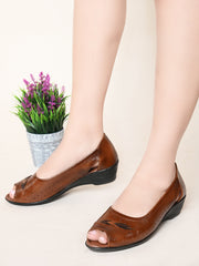 Pelle Albero Women's Brown Genuine Leather Casual Belly