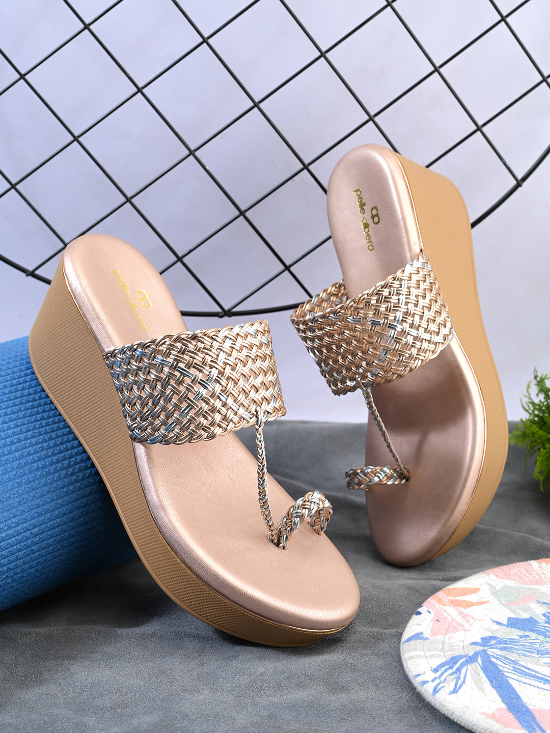 Pelle Albero Sultan Colour Toe-Ring Wedge Heel Sandals