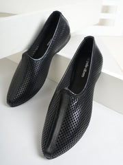 Pelle Albero Black Handcrafted Comfortable Mojari