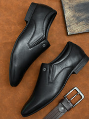 pelle albero Men Black Solid Leather Formal Slip-Ons