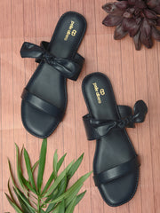 Pelle Albero Black Flats for Women