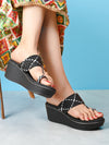 Pelle Albero Black Colour Toe-Ring Wedge Heel Sandals