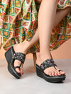 Pelle Albero Black Colour Toe-Ring Wedge Heel Sandals