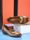 Pelle Albero Beige Pumps For Women